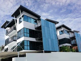 Продажа 14 спальни апартаменты в Банг Ламунг, Чонбури