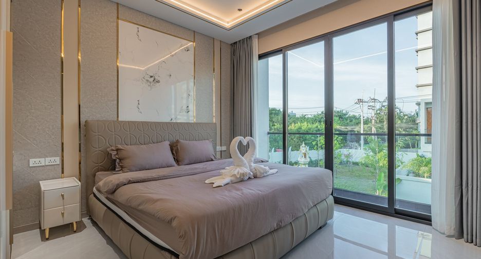 Casa en venta de 4 habitaciones en Bang Lamung, Chonburi
