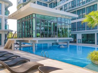 Condo en venta de 2 habitaciones en Bang Saray, Pattaya