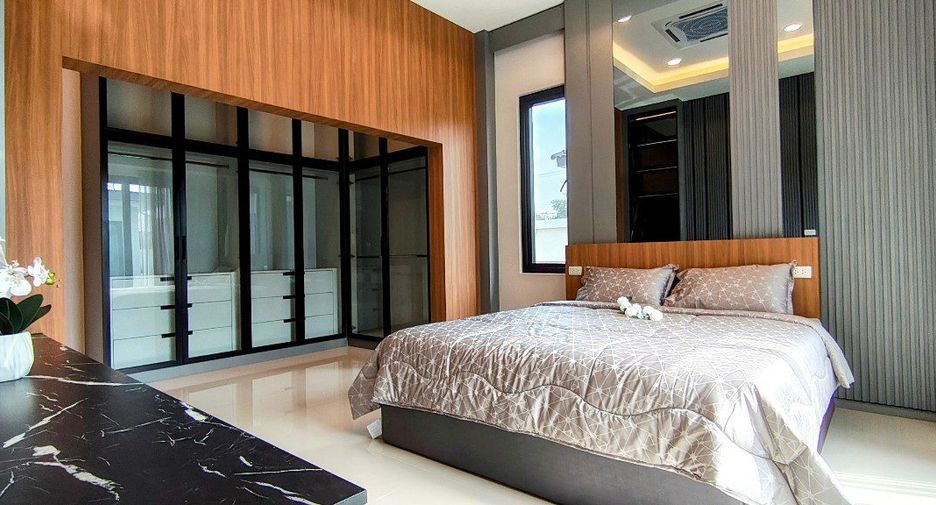 For sale 3 bedrooms house in Bang Lamung, Chonburi