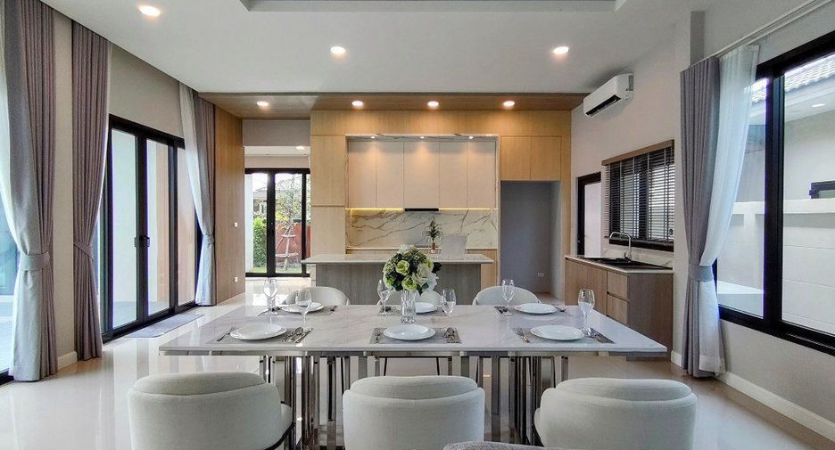 For sale 3 bedrooms house in Bang Lamung, Chonburi