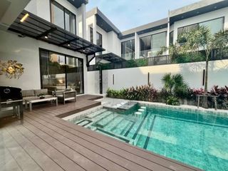 Casa en venta de 5 habitaciones en Bang Lamung, Chonburi