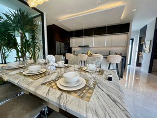 Casa en venta de 5 habitaciones en Bang Lamung, Chonburi