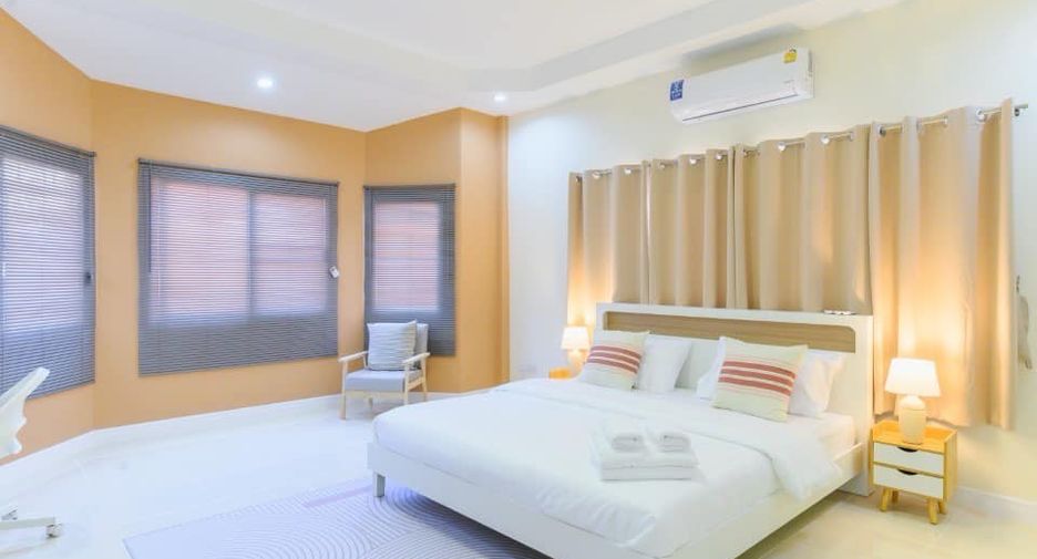 Haus zur Miete mit 3 Zimmer in Bang Lamung, Chonburi