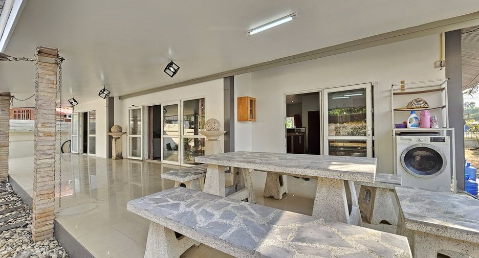 出售 3 卧室 独立屋 在 Bang Lamung, Chon Buri