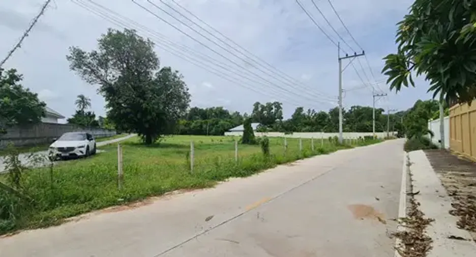 À vendre terrain à Bang Lamung, Chonburi
