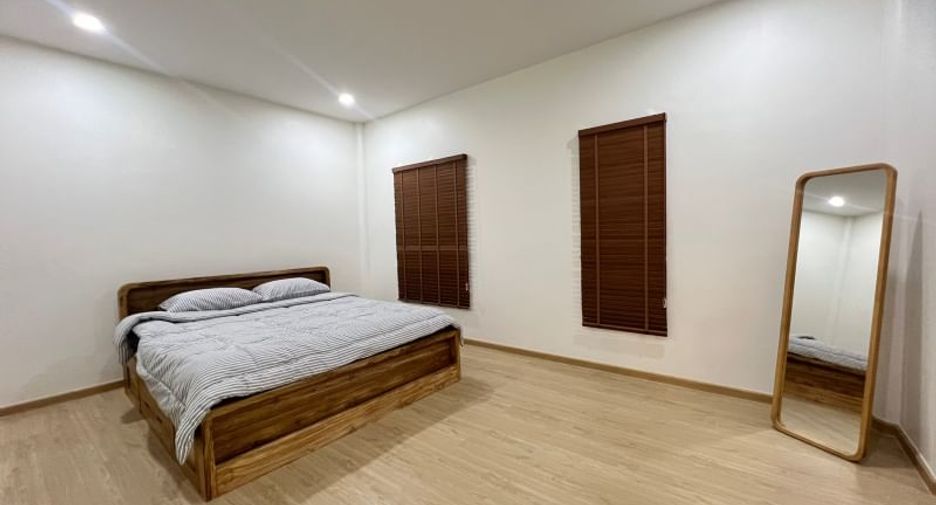 À vendre 4 chambres maison à Bang Lamung, Chonburi