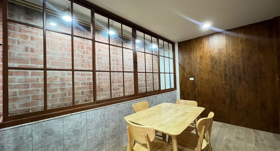 À vendre 4 chambres maison à Bang Lamung, Chonburi