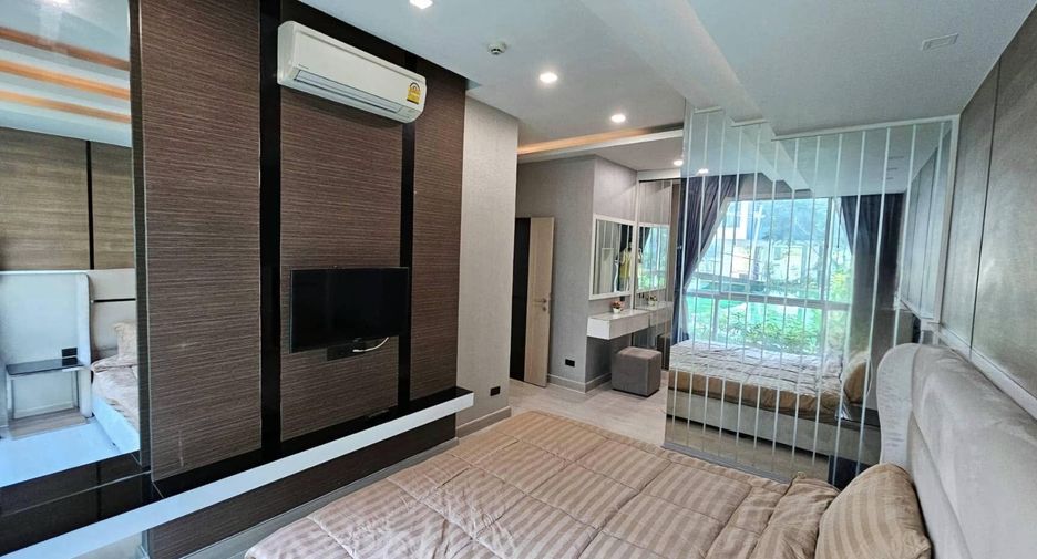 For rent 2 bedrooms condo in Bang Lamung, Chonburi