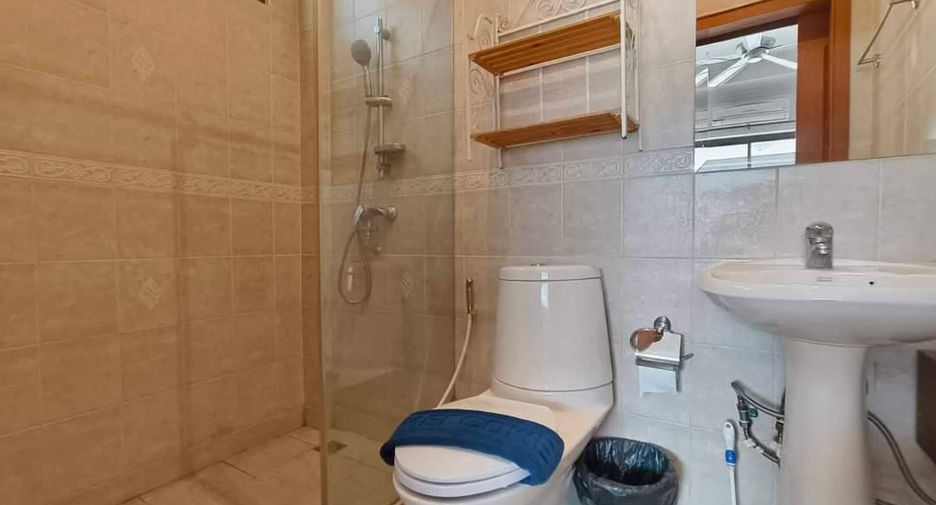 Продажа 3 спальни дом в Банг Ламунг, Чонбури