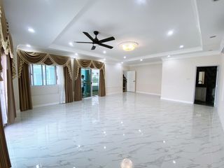 Продажа 6 спальни дом в Банг Ламунг, Чонбури
