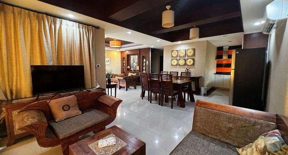 For rent 3 bedrooms house in Bang Lamung, Chonburi