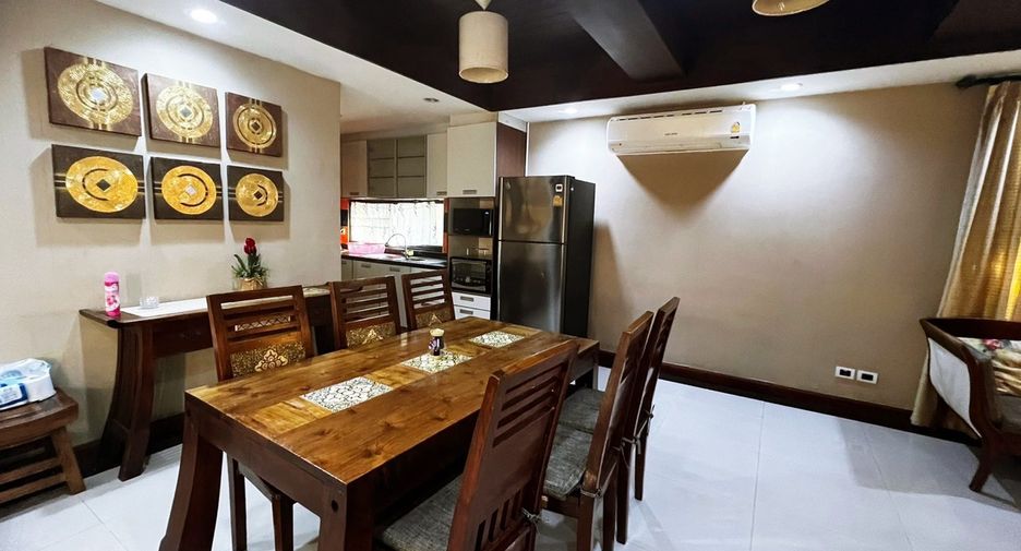 For rent 3 bedrooms house in Bang Lamung, Chonburi