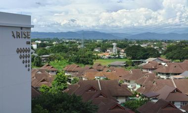 Condo en venta de 2 habitaciones en San Sai, Chiang Mai