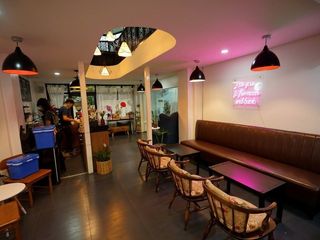 For sale 4 ベッドルーム retail Space in Mueang Chiang Mai, Chiang Mai