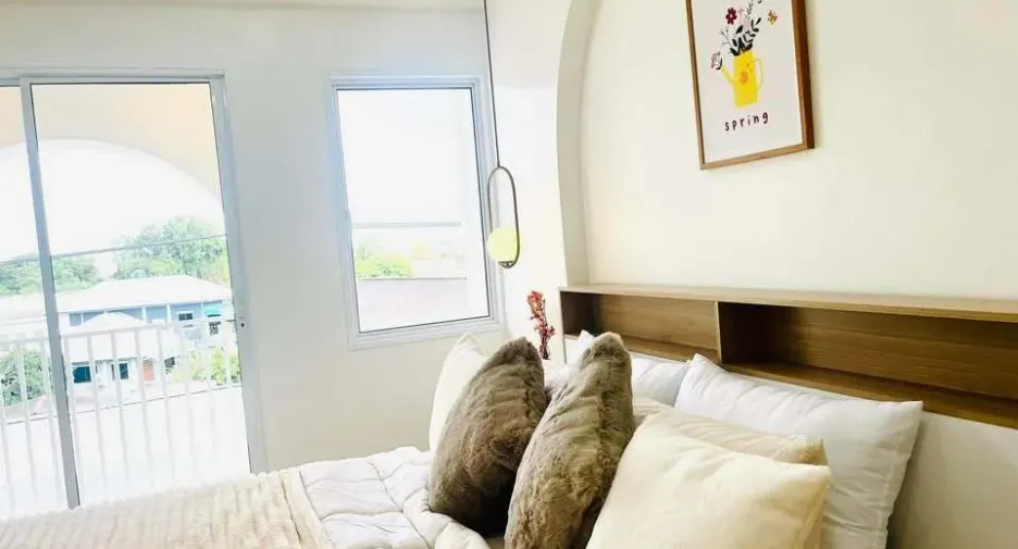 For rent 3 bedrooms townhouse in Mueang Chiang Mai, Chiang Mai