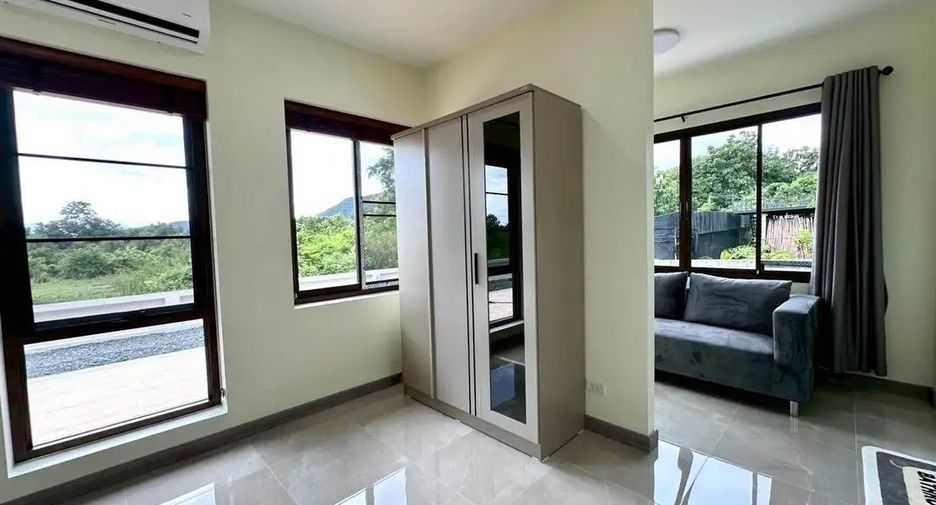 For rent 2 bedrooms house in Doi Saket, Chiang Mai