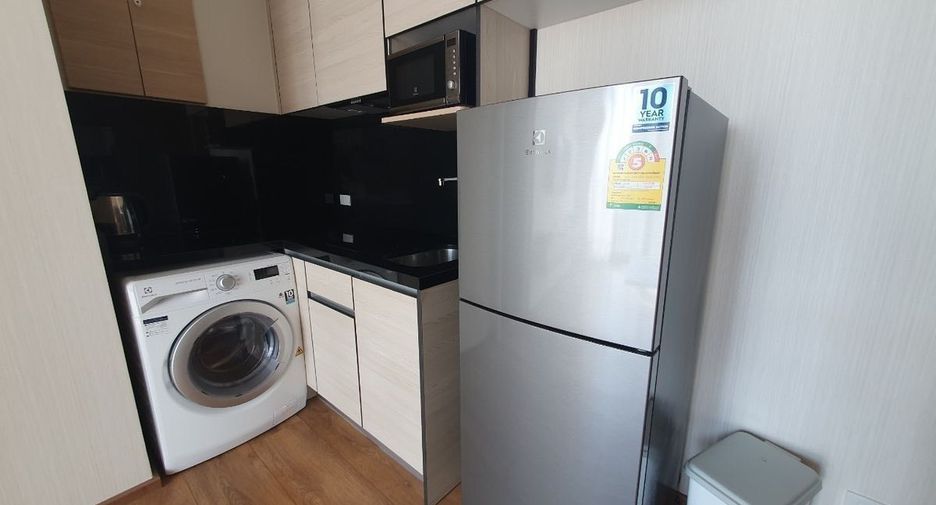 For rent スタジオ condo in Khlong Toei, Bangkok