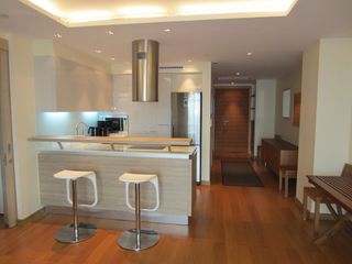 For rent 1 bed condo in Phaya Thai, Bangkok