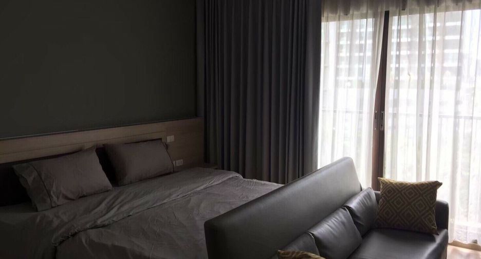 For sale and for rent studio condo in Khlong Toei, Bangkok