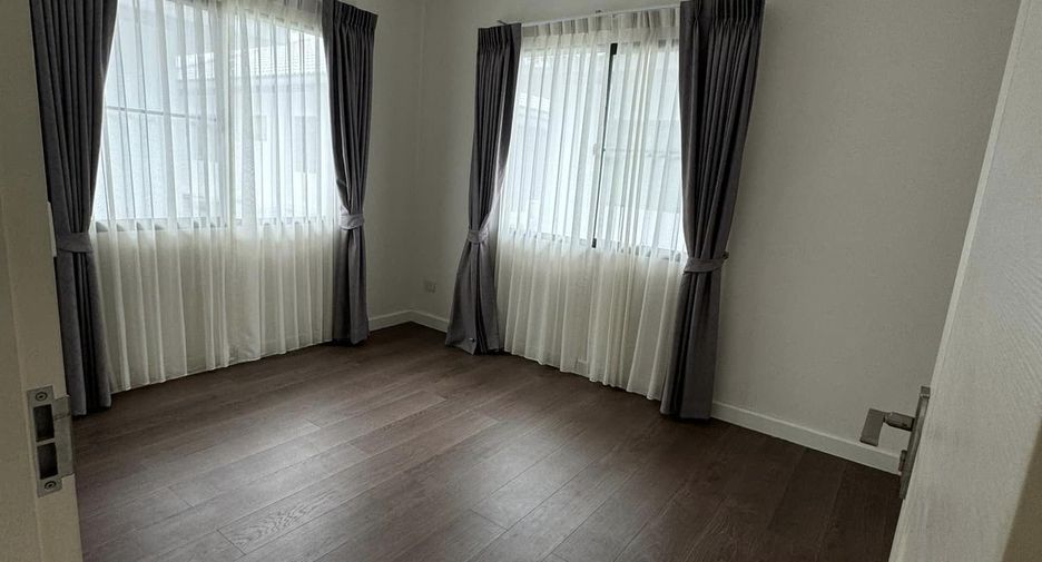 For rent 3 bedrooms house in Bang Phli, Samut Prakan