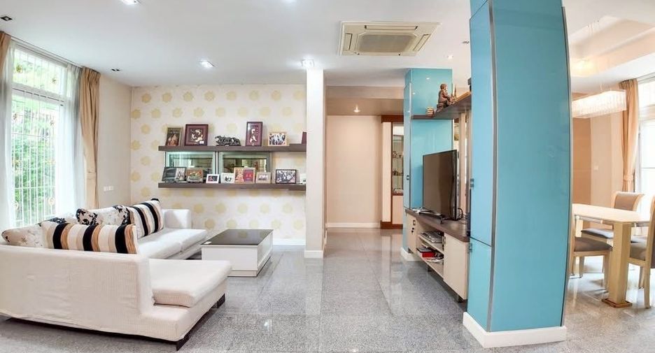 Haus zum Kauf mit 3 Zimmer in Bueng Kum, Bangkok