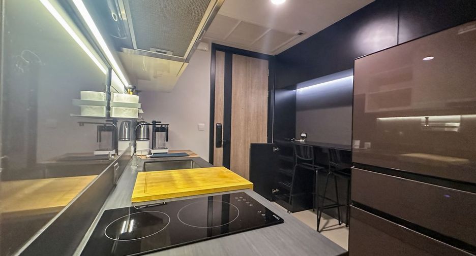 For rent 1 bed condo in Khlong Toei, Bangkok