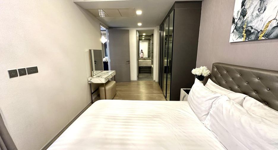 For rent 2 bedrooms condo in Watthana, Bangkok