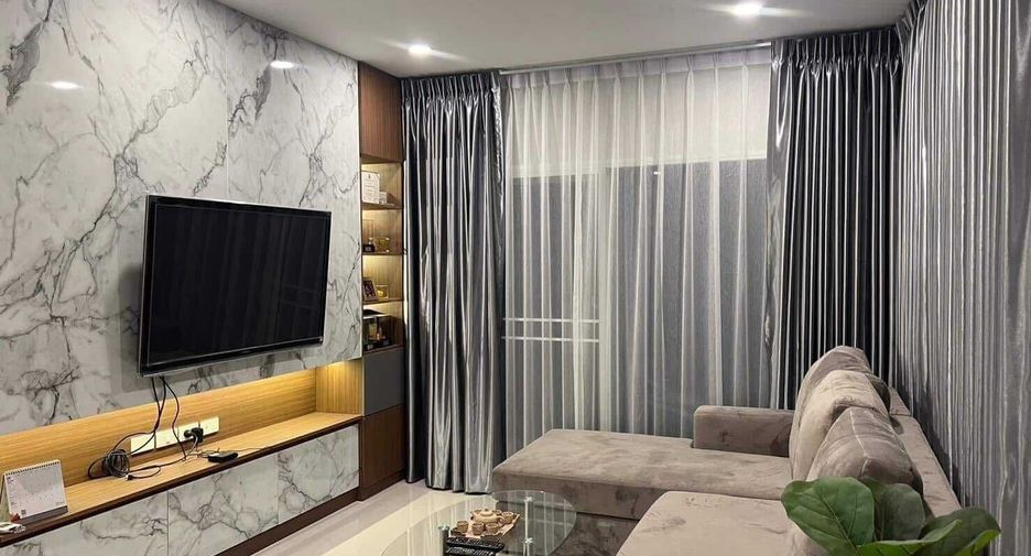 Casa en venta y en alquiler de 4 habitaciones en Lat Krabang, Bangkok