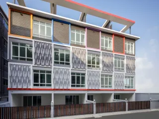 Reihenhaus zum Kauf mit 4 Zimmer in Phra Khanong, Bangkok