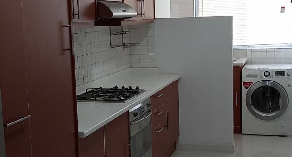 ให้เช่า 3 ห้องนอน คอนโด ใน วัฒนา, กรุงเทพฯ