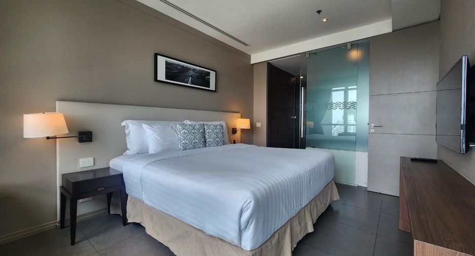 For rent 1 bed condo in Sathon, Bangkok
