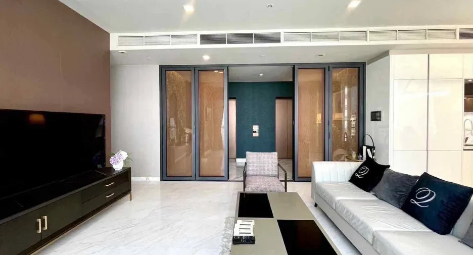 For rent 2 bedrooms condo in Watthana, Bangkok