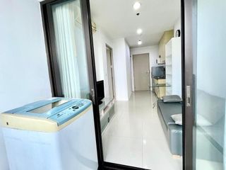 For rent 1 bed condo in Huai Khwang, Bangkok
