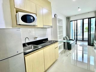 For rent 1 bed condo in Huai Khwang, Bangkok