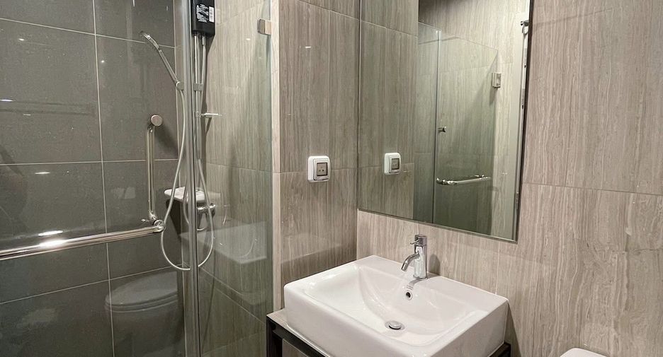 For rent studio condo in Phasi Charoen, Bangkok
