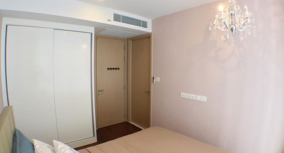 For sale 2 bedrooms condo in Watthana, Bangkok
