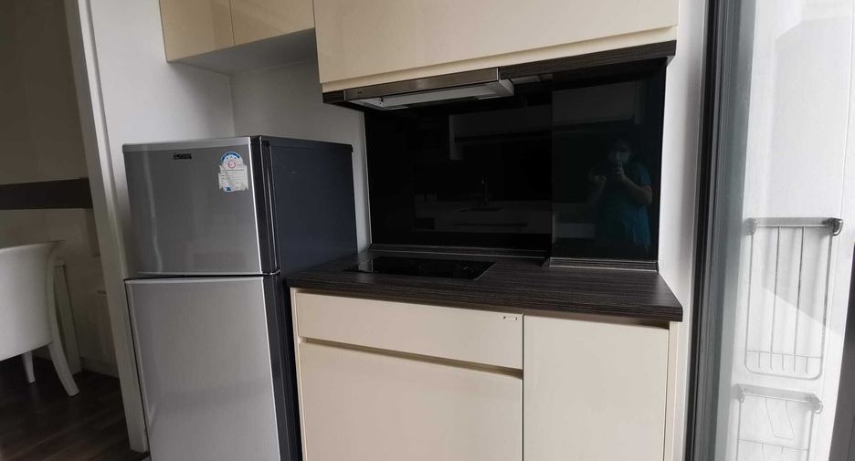 For rent 1 bed condo in Phra Khanong, Bangkok