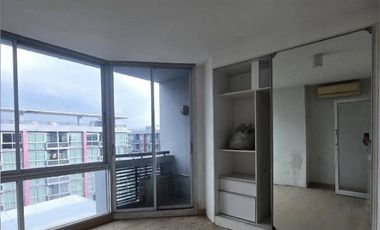 Wohnung zum Kauf mit 2 Zimmer in Bang Sao Thong, Samut Prakan