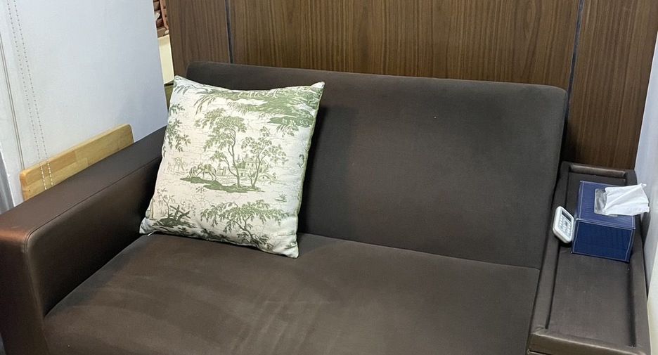 For rent 1 bed condo in Ratchathewi, Bangkok