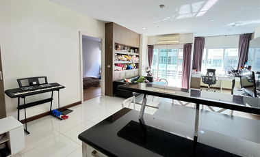 À vendre 2 chambres condo à Bang Kapi, Bangkok