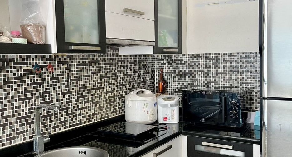 Condo en venta de 2 habitaciones en Bang Kapi, Bangkok