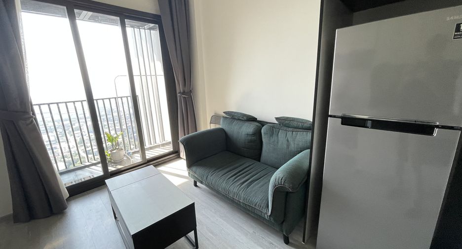 Condo en alquiler de 1 habitaciones en Phra Khanong, Bangkok