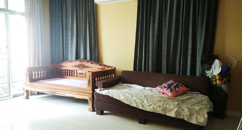 For sale 3 bedrooms house in Suan Luang, Bangkok