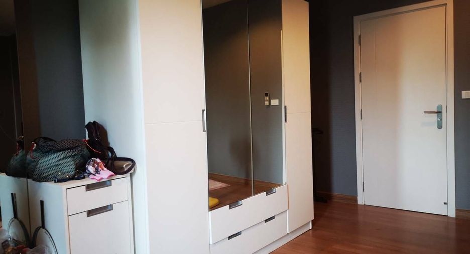 For sale 3 bedrooms house in Suan Luang, Bangkok