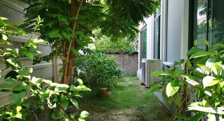For sale 3 bedrooms house in Suan Luang, Bangkok