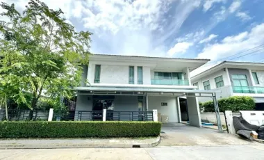 出租 3 卧室 独立屋 在 Lat Krabang, 曼谷