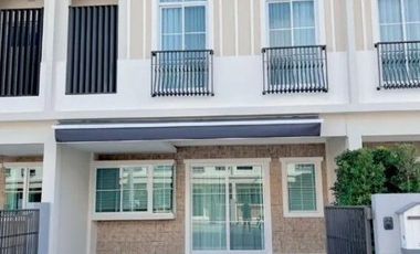 For rent 3 ベッドルーム house in Prawet, Bangkok