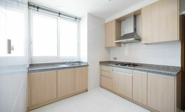 Apartamento en alquiler de 2 habitaciones en Khlong Toei, Bangkok