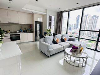 For sale 1 bed condo in Sathon, Bangkok